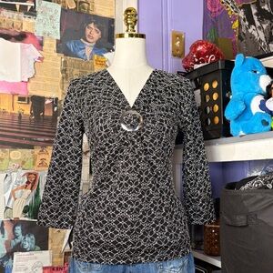 Y2K Josephine Chaus Ring Detail Black & Silver Top